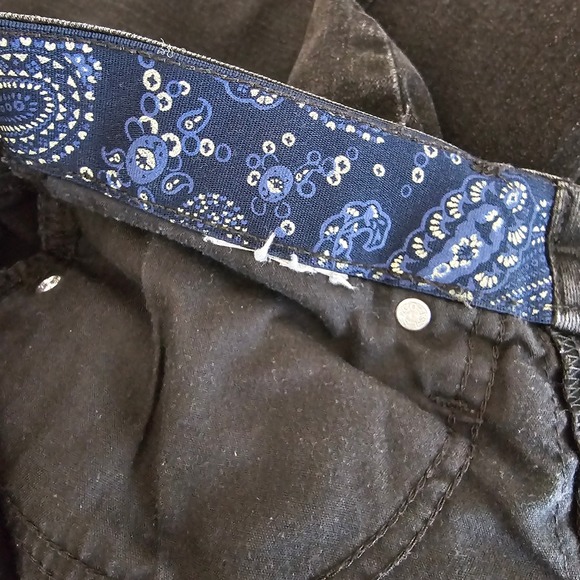 Levi's Women's 525 Perfect Waist Straight Leg Black Jeans 28 x 28 Black Tab - Picture 9 of 16